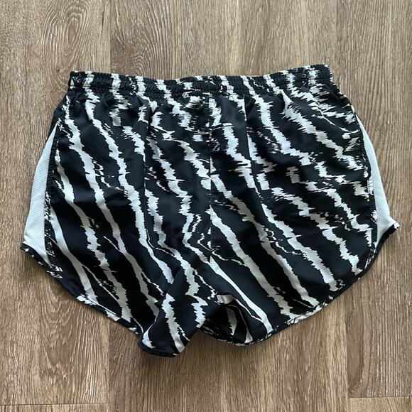 Nike Printed 3" Running Shorts - Picture 5 of 5